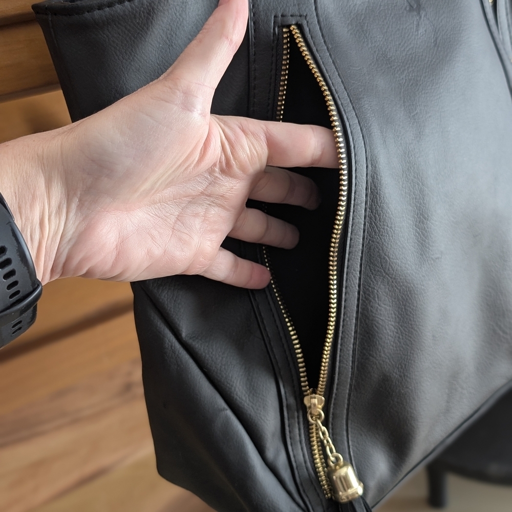 Browning Concealed Carry Tote Black CCW Purse Gold Hardware Buckmark, Western - Picture 5 of 17